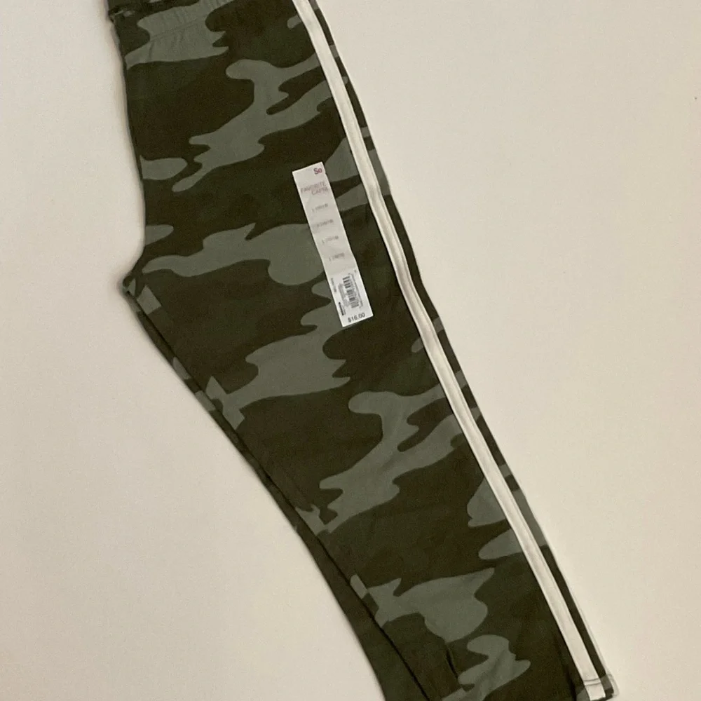 Girls OshKosh Pink Horse Top Tee Camo Capri‎ Pants Size 10 New